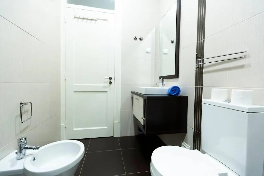 Ola Lisbon - Campo Pequeno Apartment