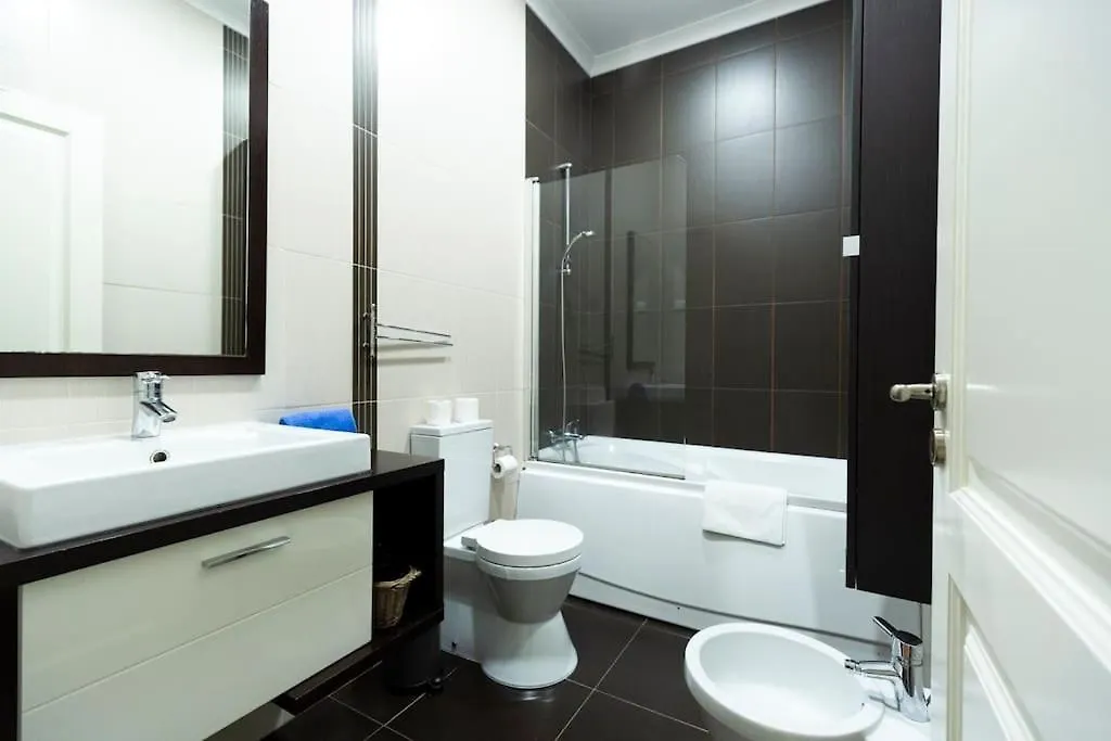Ola Lisbon - Campo Pequeno Apartment 0*,