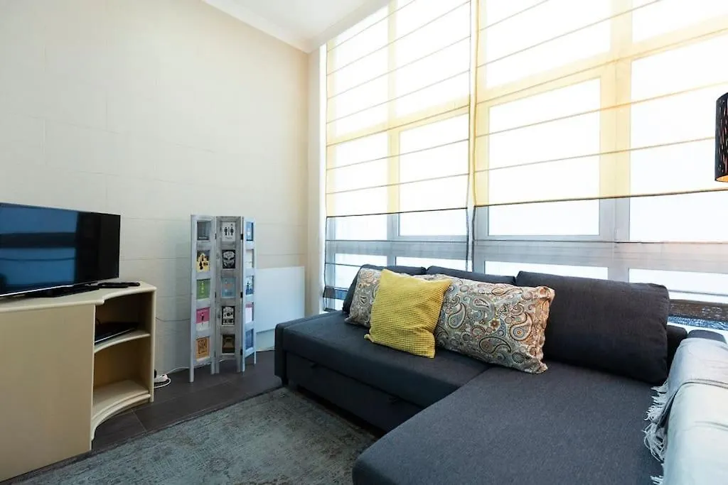Ola Lisbon - Campo Pequeno Apartment