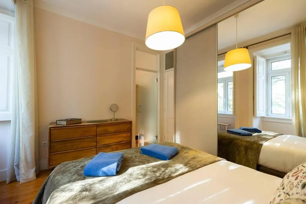 Ola Lisbon - Campo Pequeno Apartment